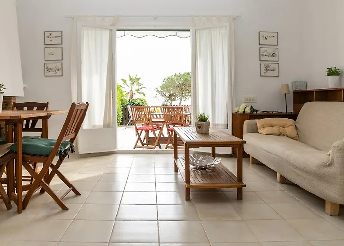 Baconer - Casa En L\'Ampolla Con Jardin Privado Y Acceso Directo Al Mar - Deltavacaciones
