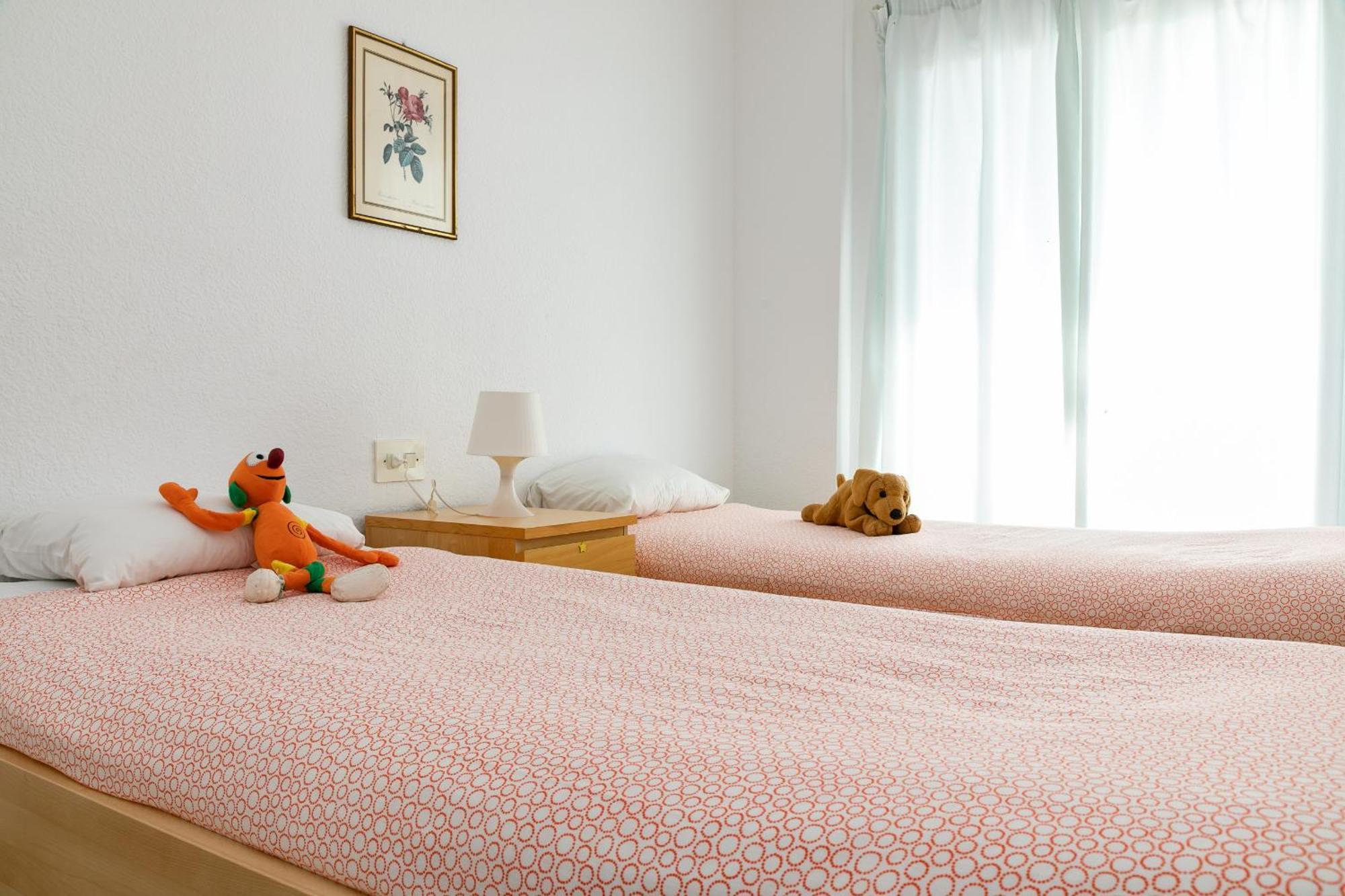 Baconer - Casa En Con Jardin Privado Y Acceso Directo Al Mar - Deltavacaciones * L'Ampolla
